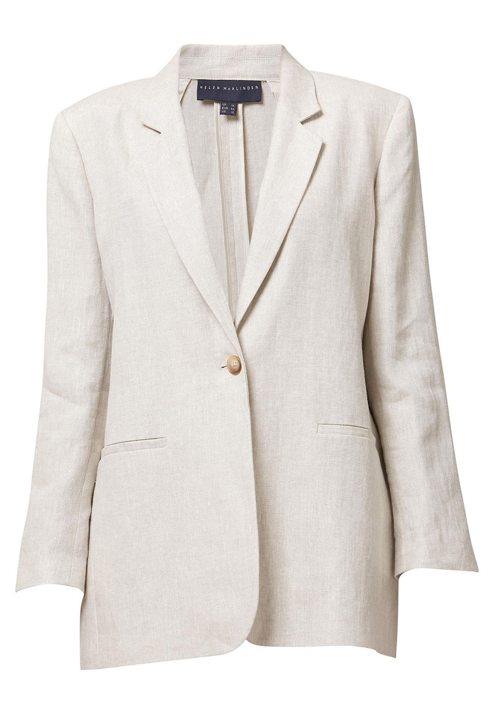 Cassie, the investment-worthy oatmeal linen blazer. A perfect blend of summer elegance and versatility. Featuring minimalist styling with a single button fastening and an oversized, slightly boxy silhouette, it offers effortless sophistication. Pair with a simple tee and the coordinating Vanessa pant, complemented by trainers for a chic and contemporary look.