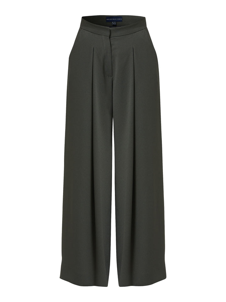 Charlize, a wide-leg palazzo pant. crafted in a satin back crepe in rich olive features deep pleats, sharp front crease & side pockets. A high-waisted trouser made to take you from desk to dinner with a relaxed & refined silhouette. Style with flats or dress up with heels.