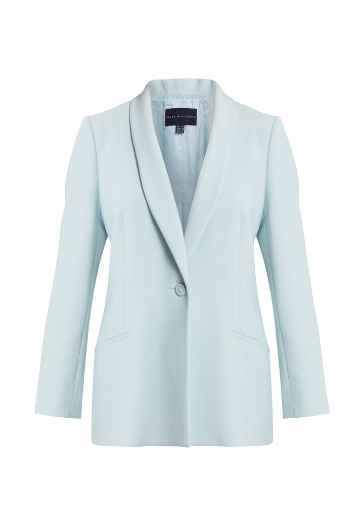 Darcie, a minimalist wardrobe must-have. This investment-worthy tailored tux jacket is engineered with a classic shawl collar and simple jeet pockets. Cut to a semi fitted silhouette with a single button closure. Fabricated in our signature double crepe with a hint of stretch. The perfect balance between classic & elegance. Pair with a simple tee or elevate the look with the co-ordinating kelly pant.