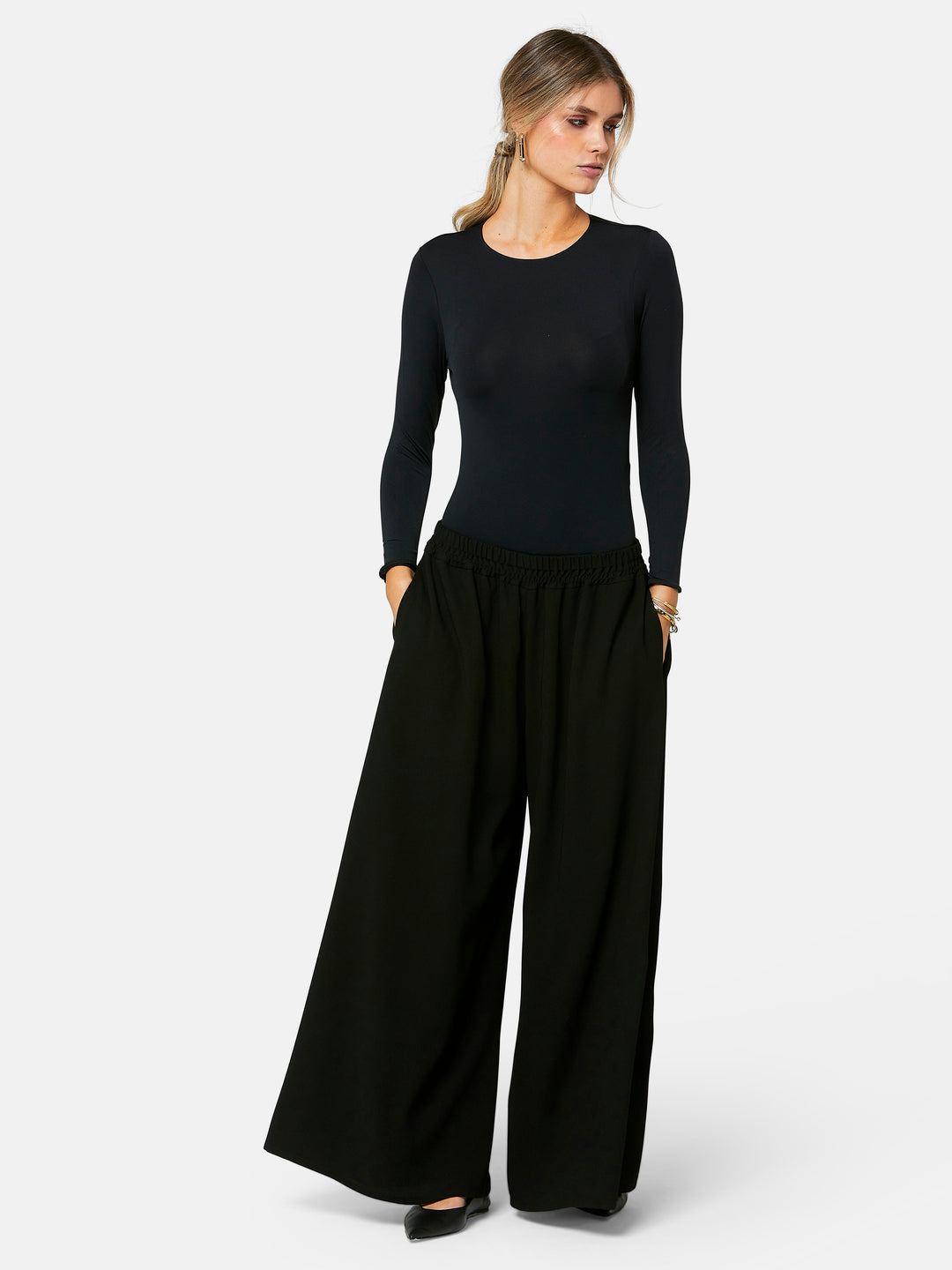 Bowie Black Body