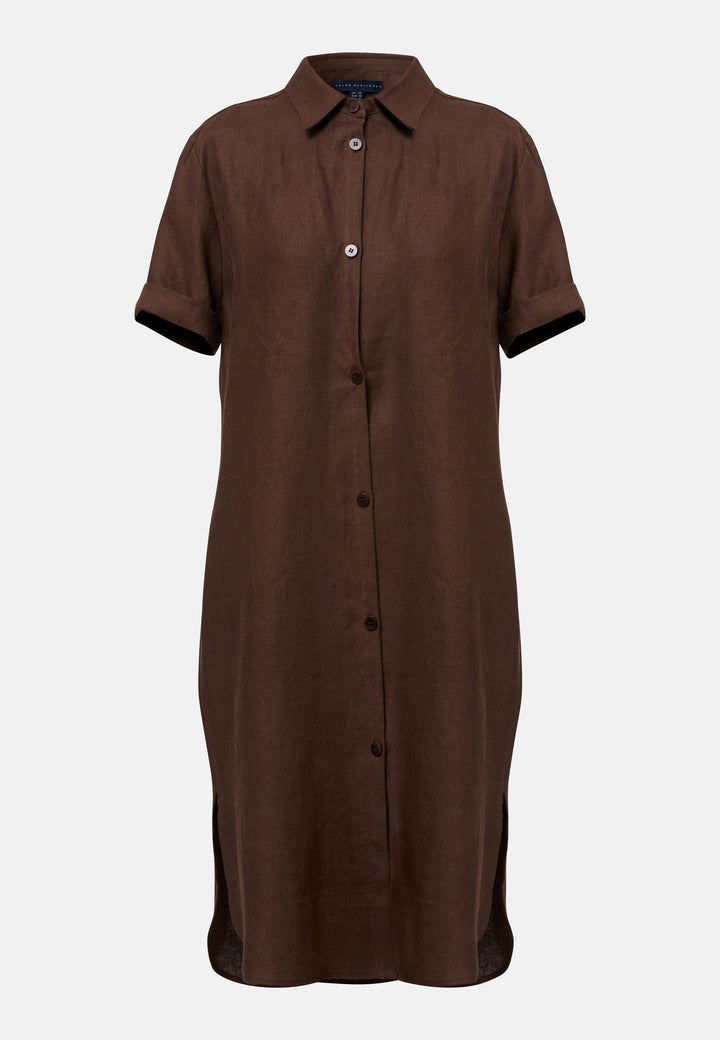 Bella, a relaxed brown shirt dress, offers effortless style with its button-down front, short T-shirt length sleeves, and curved hem. Crafted from breathable Baird McNuit Irish linen fabric, it’s perfect for warm-weather days. It combines comfort and versatility, making it a great choice for casual outings or laid-back weekends.