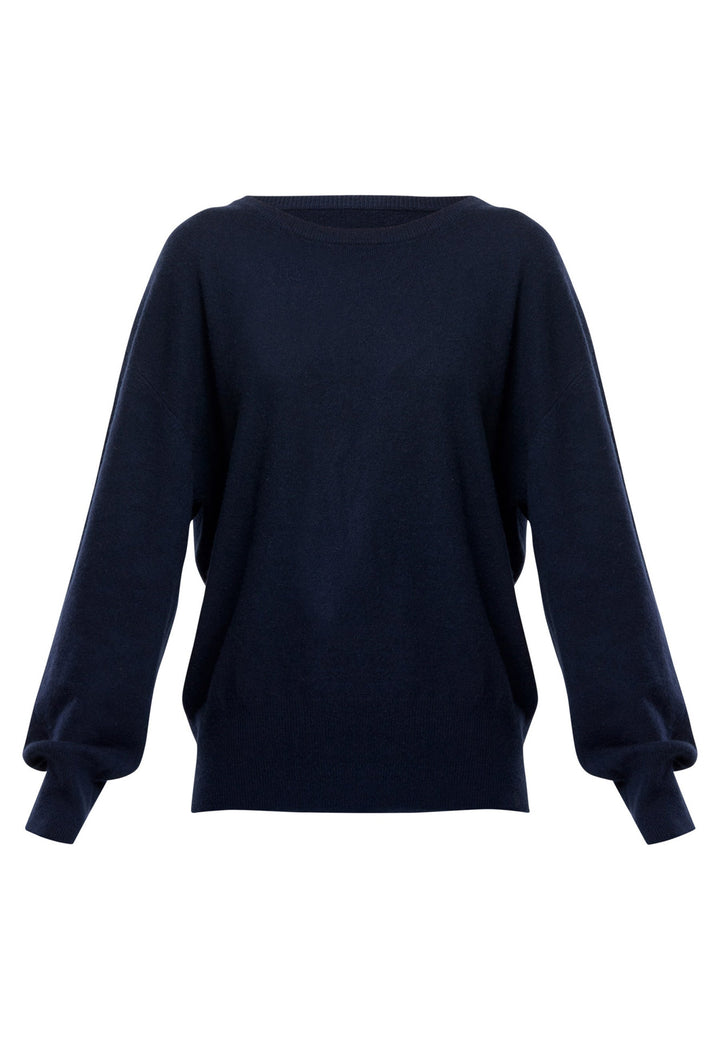 Spun from pure cashmere with a cloud-soft, feather-light handle, it features a neat crew neckline, subtly dropped shoulders and an easy, hip-skimming fit finished with fine rib trims. Effortless on its own with denim, smart layered over a shirt and suiting, and polished with the matching scarf.