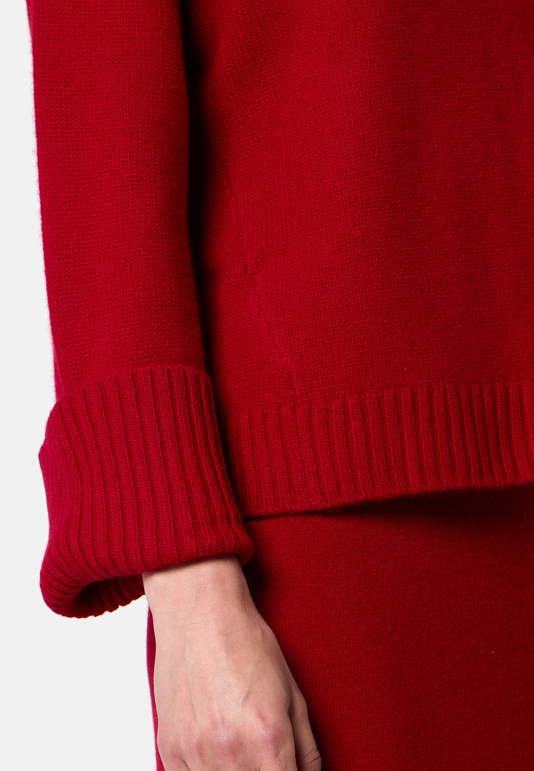 Carol Chunky Ruby Red Cashmere Roll-Neck Sweater