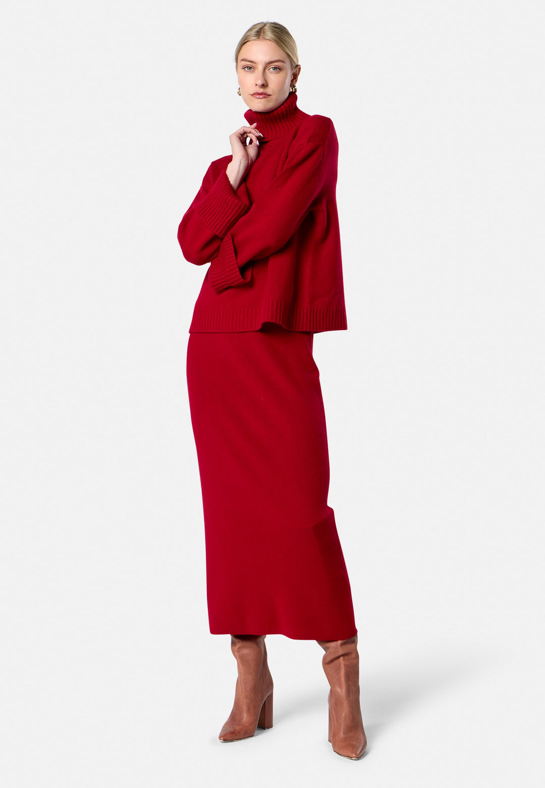 Carol Chunky Ruby Red Cashmere Roll-Neck Sweater