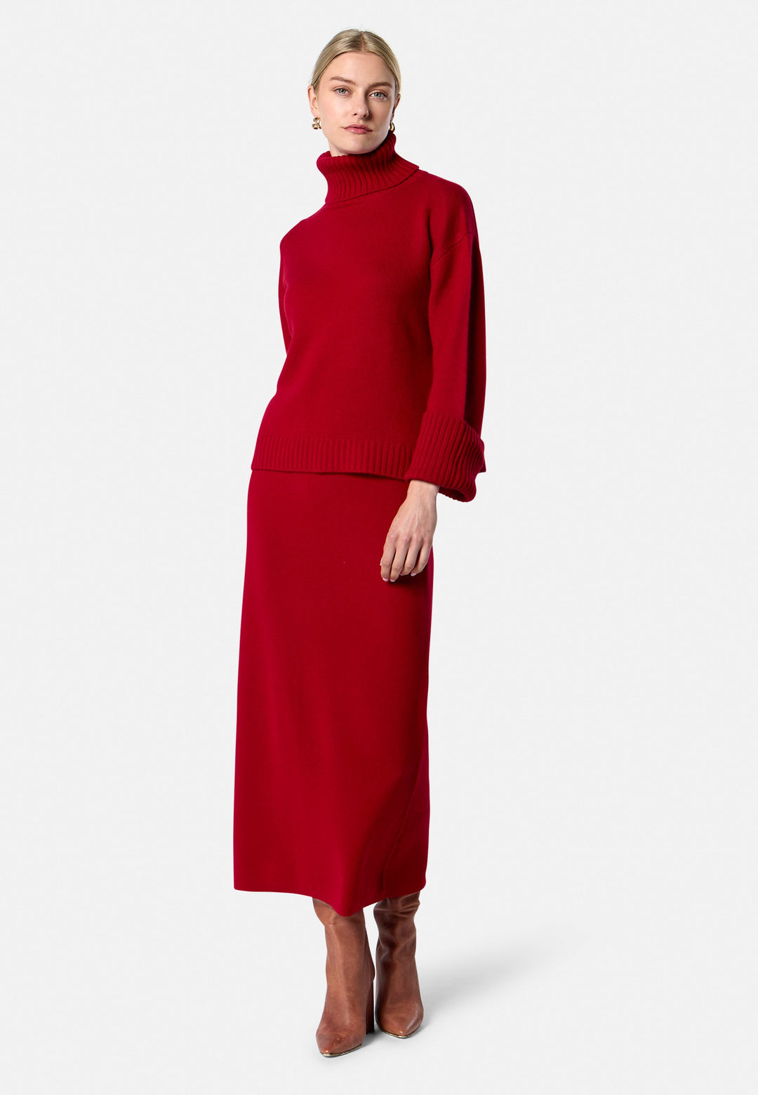 Carol Chunky Ruby Red Cashmere Roll-Neck Sweater