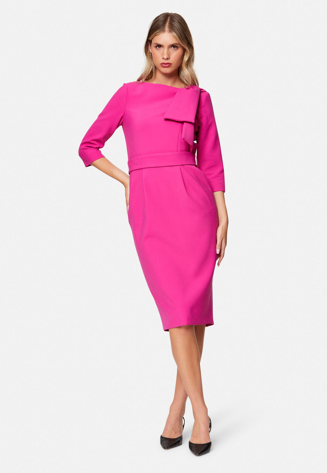 woman wearing pink pencil dress