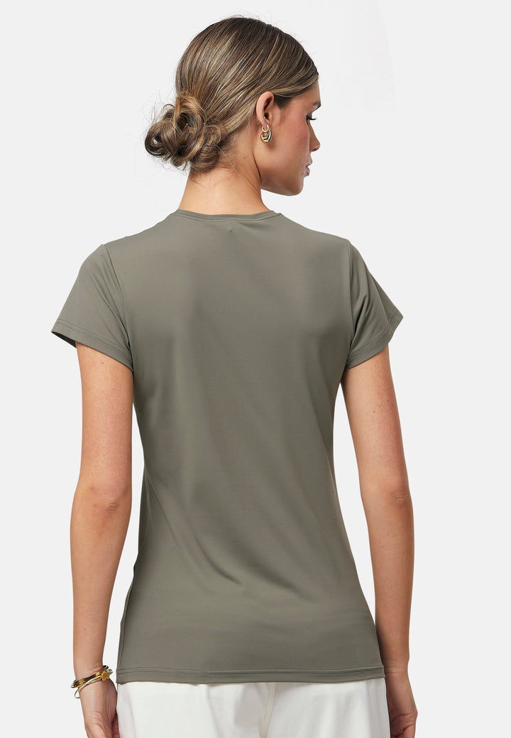 Our best-selling take on a classic tee. Luxe stretch jersey and a neat round neck make this one of our most revered essentials.