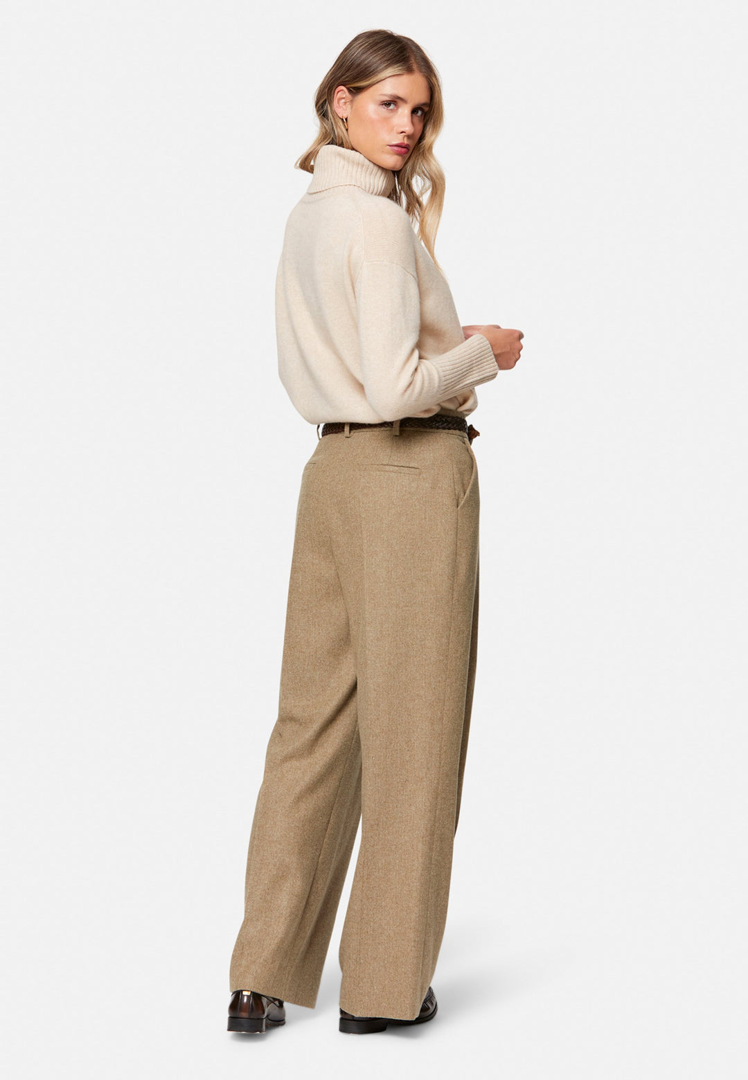 Lyra Soft Umber Trousers