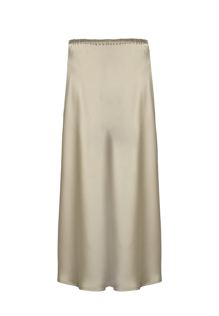 The Peyton Coffee satin skirt, a stunning mid-calf length piece. With its form-flattering high-waisted silhouette and luxurious coffee satin fabric, this skirt exudes elegance. The bias cut and elasticated waistband add extra comfort and stretch. Perfect for special occasions or elevated everyday wear, it captivates with its timeless appeal. Pair it with the Berna top to leave a lasting impression wherever you go.