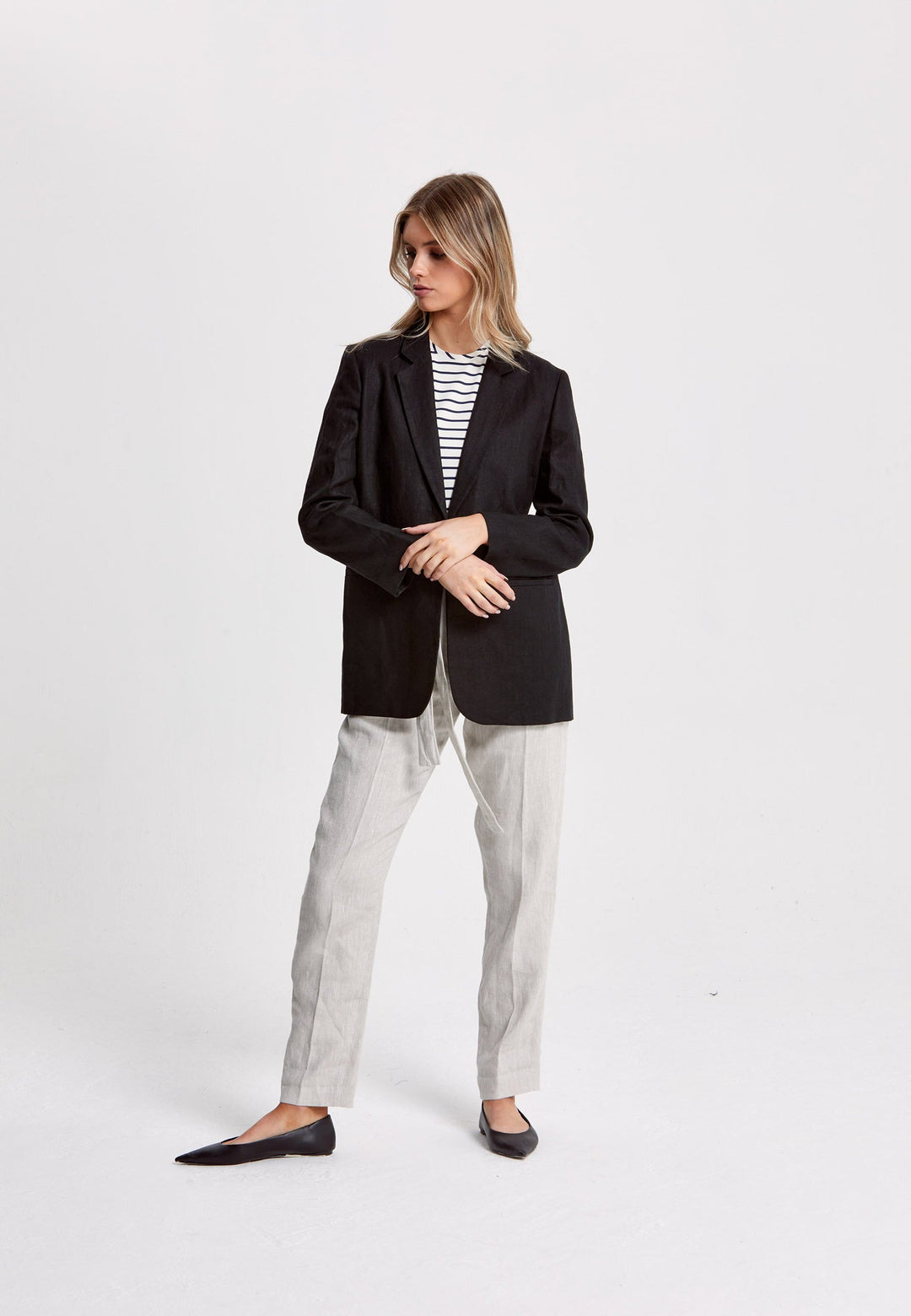 Cassie Black Linen Jacket