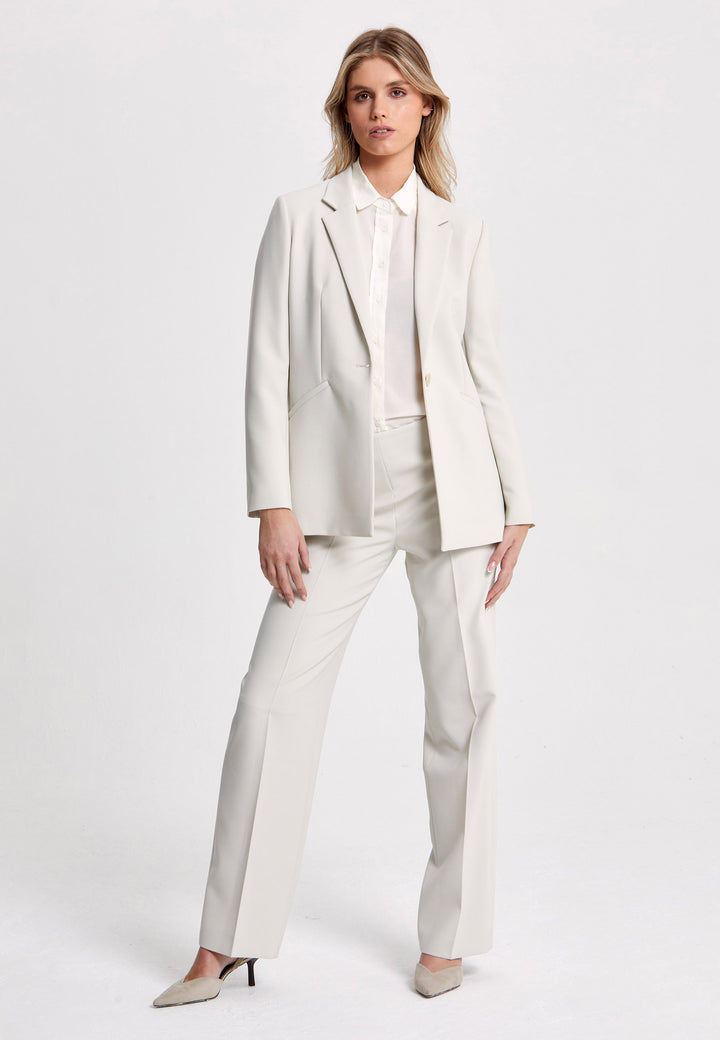 Investment-worthy, easy-fitting flat front pant. Relaxed straight leg crafted in a fluid tricotine. A wardrobe staple and HMcA classic. This fabric is made with a hint of elastane to ensure comfort and ease of movement. Shown here in a sophisticated neutral. Pair with a simple tee for workwear appeal or elevate your look with the coordinating blazer.