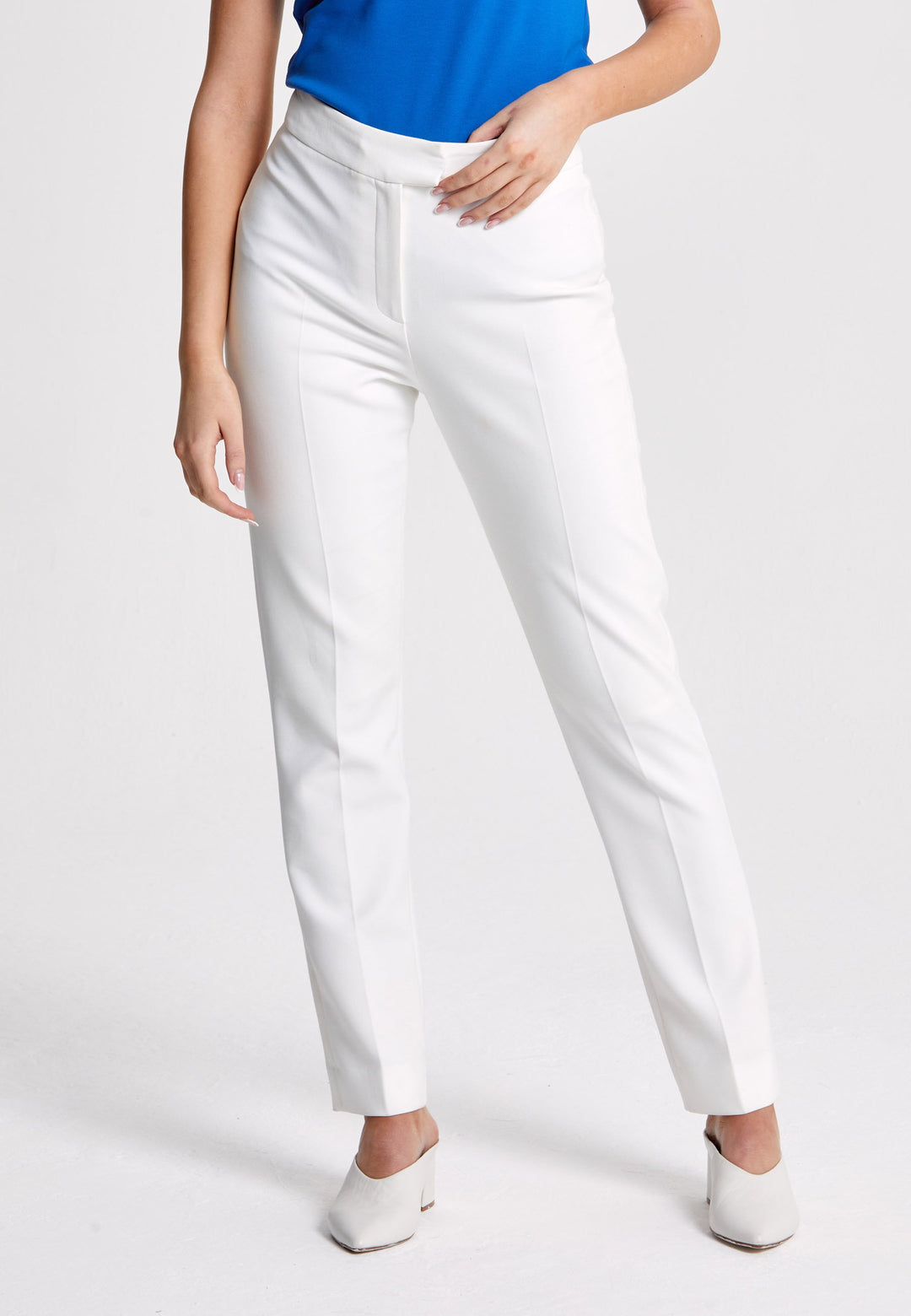 Investment-worthy, neat narrow-leg trouser with a hint of stretch. A wardrobe staple and HMcA classic. This fabric is made with a hint of elastane to ensure comfort and ease of movement. Shown here in a sophisticated optical white. Pair with a simple tee for workwear appeal or elevate your look with the coordinating blazer.