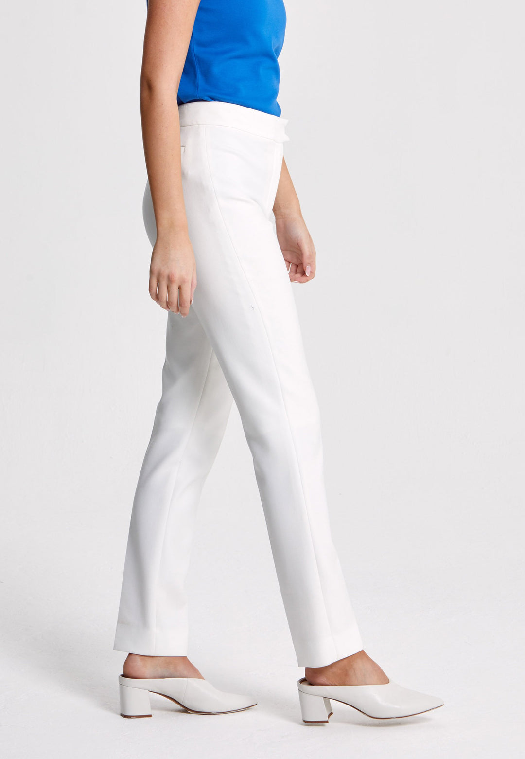 Investment-worthy, neat narrow-leg trouser with a hint of stretch. A wardrobe staple and HMcA classic. This fabric is made with a hint of elastane to ensure comfort and ease of movement. Shown here in a sophisticated optical white. Pair with a simple tee for workwear appeal or elevate your look with the coordinating blazer.